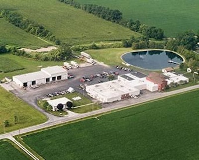 Cooper Farms’ two hatcheries in Oakwood, Ohio, are supported by 10 breeder farms with 11,000 hens each, which supply approximately 15 million turkey poults per year.